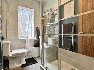 Photo 7- click for photo gallery